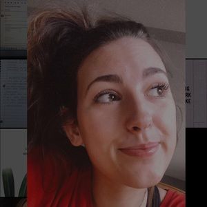 Meet your Posher, Hailey